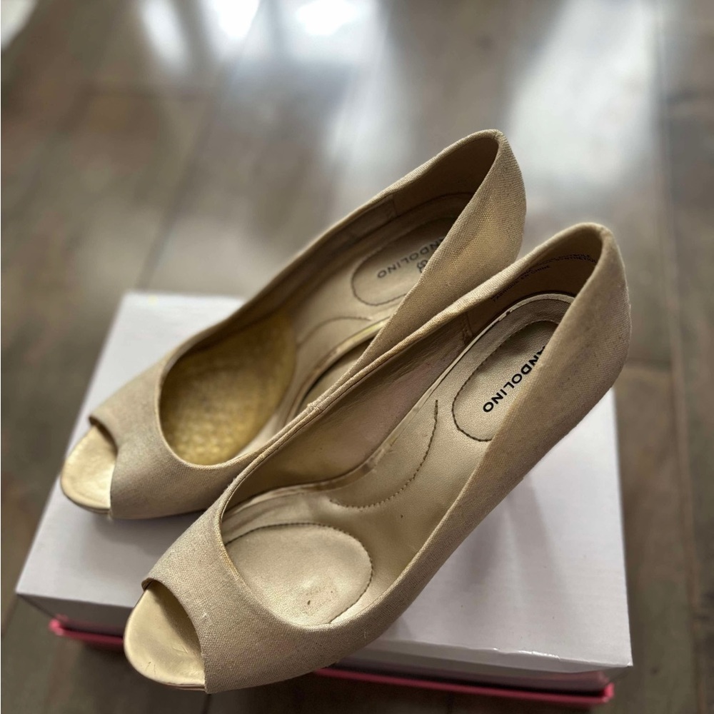 Ladies shoes with stage, comfortable